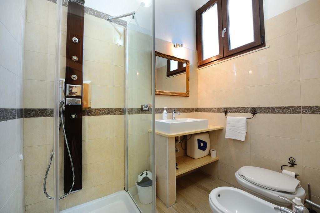 Victoria Bed & Breakfast Cagliari Ngoại thất bức ảnh