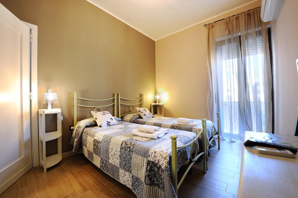 Victoria Bed & Breakfast Cagliari Ngoại thất bức ảnh
