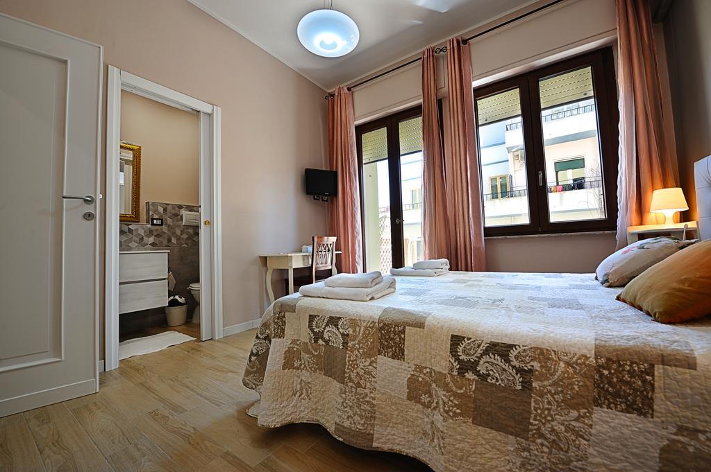 Victoria Bed & Breakfast Cagliari Ngoại thất bức ảnh
